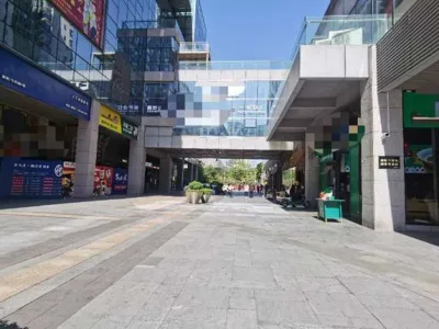 南山附近旺铺牛肉店转让,380平可容纳80-100人