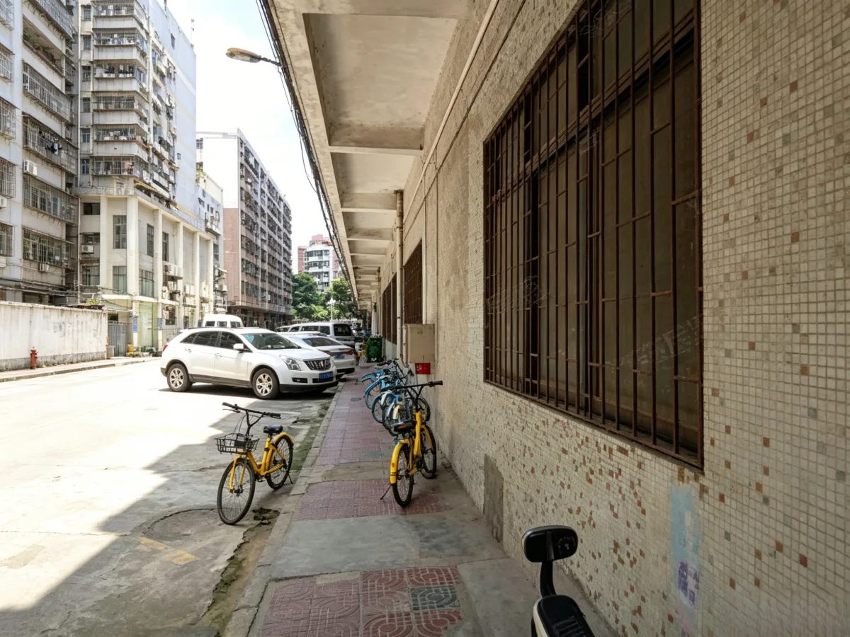 300多万买甲岸路【华安苑】三房