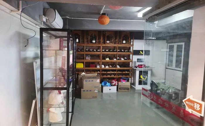 油松共和综合楼(商业)商铺转让218m²22000万/月