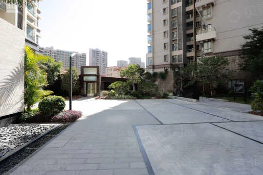 惠州市惠阳区淡水天安珑城头排一线江景房