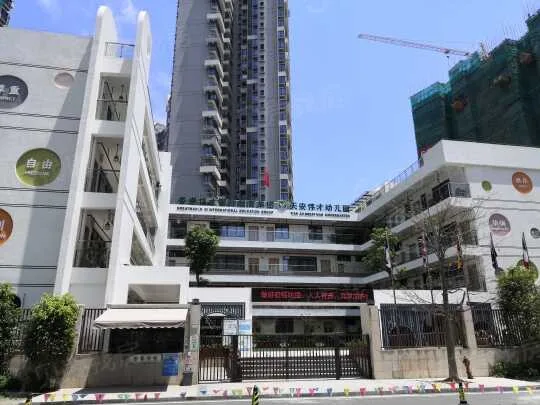 惠州市惠阳区淡水天安珑城头排一线江景房