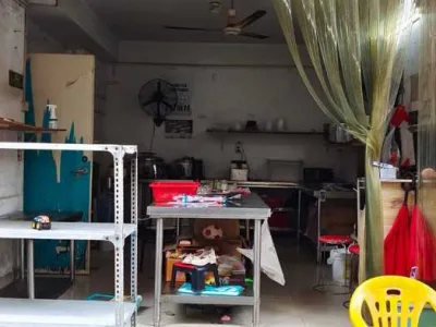 餐饮外卖店佳选,沙坣新村店铺出租+二楼可住三房,租金3500月