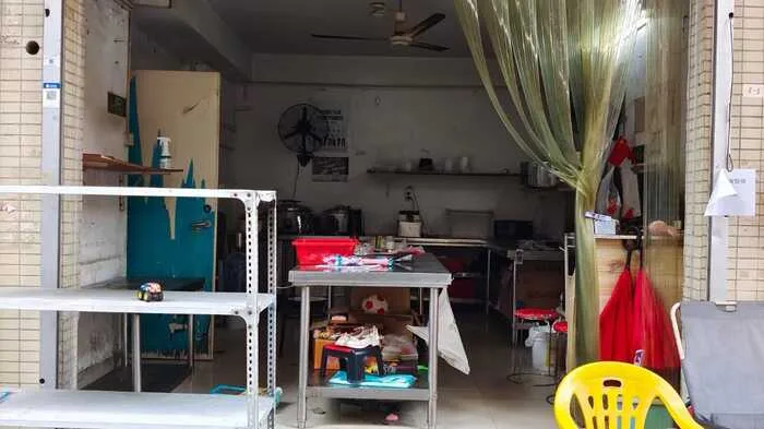 餐饮外卖店佳选,沙坣新村店铺出租+二楼可住三房,租金3500月