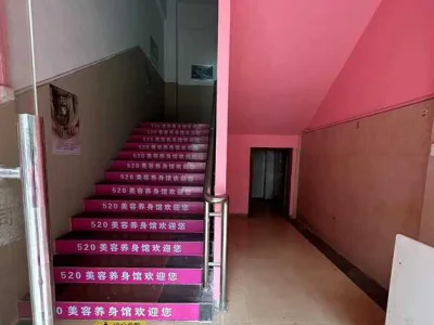 步涌商业街一楼二楼商业旺铺出租，面积400＋平方，精装修