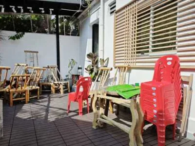 宝安上合烧烤店200平出租，外摆面积200平，小独栋二层楼