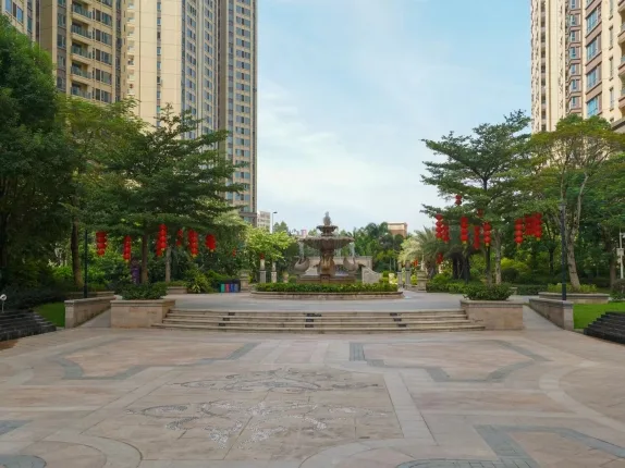 惠阳万城名座花园 临深地铁芯，品质学府城