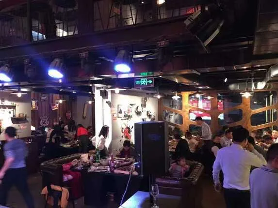 沙井中心区，商业街一楼超级旺铺出租或转租