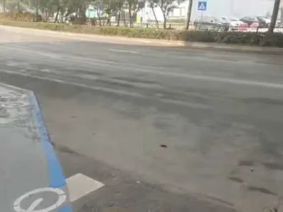临街旺铺招租：龙华大浪，​主干道马路边上，​7000