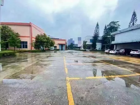 观澜地铁口独院厂房出租35000平，适合仓储！物流！设备等行业！