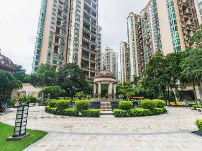 深圳市宝中豪宅降130万,鸿荣源尚都5房满五唯一，仅售1368万。