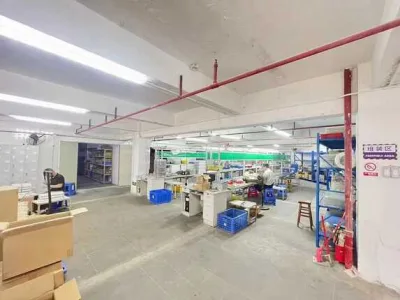 深圳沙井马安山地铁站附近二楼1400平米厂房22元每平