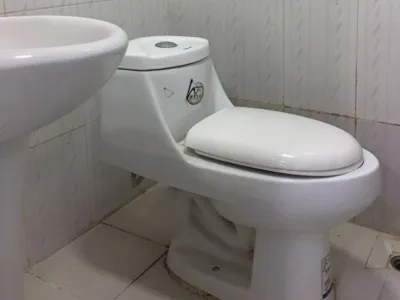 城市丽都1房1厅家私电器齐全1700/月