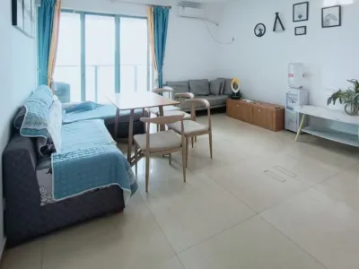 中心名座106㎡4房1卫全齐4500