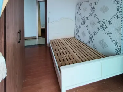 中心名座106㎡4房1卫全齐4500
