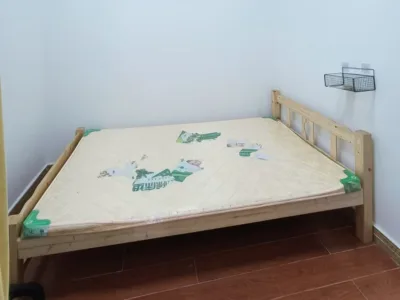 中心名座106㎡4房1卫全齐4500