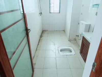 中心名座106㎡4房1卫全齐4500