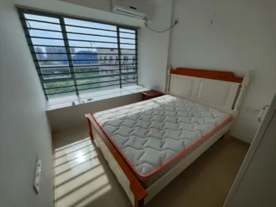 中心名座3房2厅家具家电齐全出租3700每月