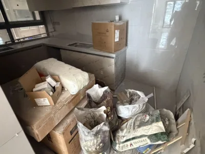 出租中泰国际新装修138平三房两厅两卫，空房4500元月，配齐5000元月