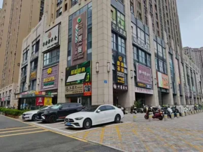 流塘阳光商业出租65元/㎡，出租面积2000平可分租